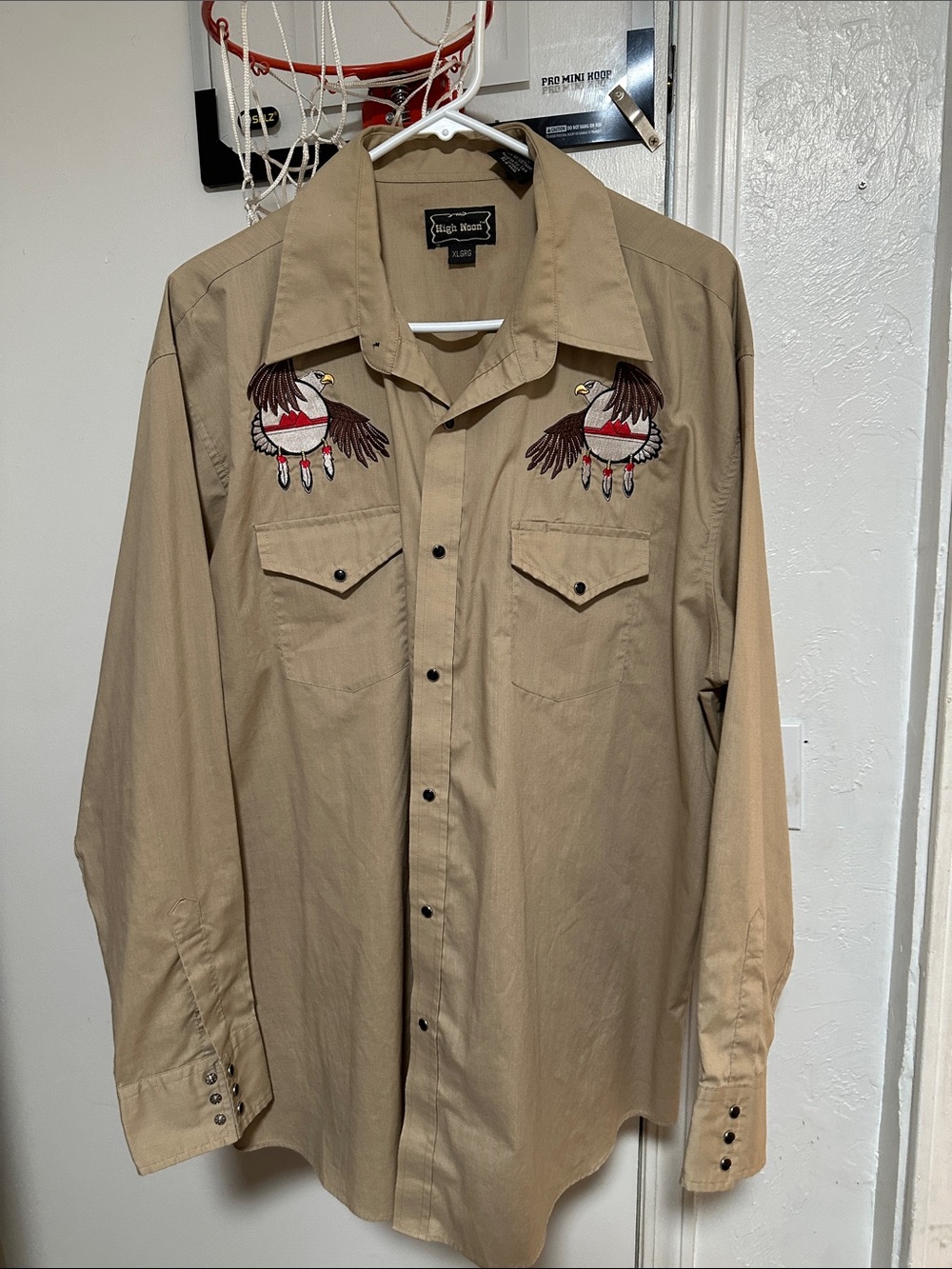 High Noon Embroidered Western Shirt - Tan